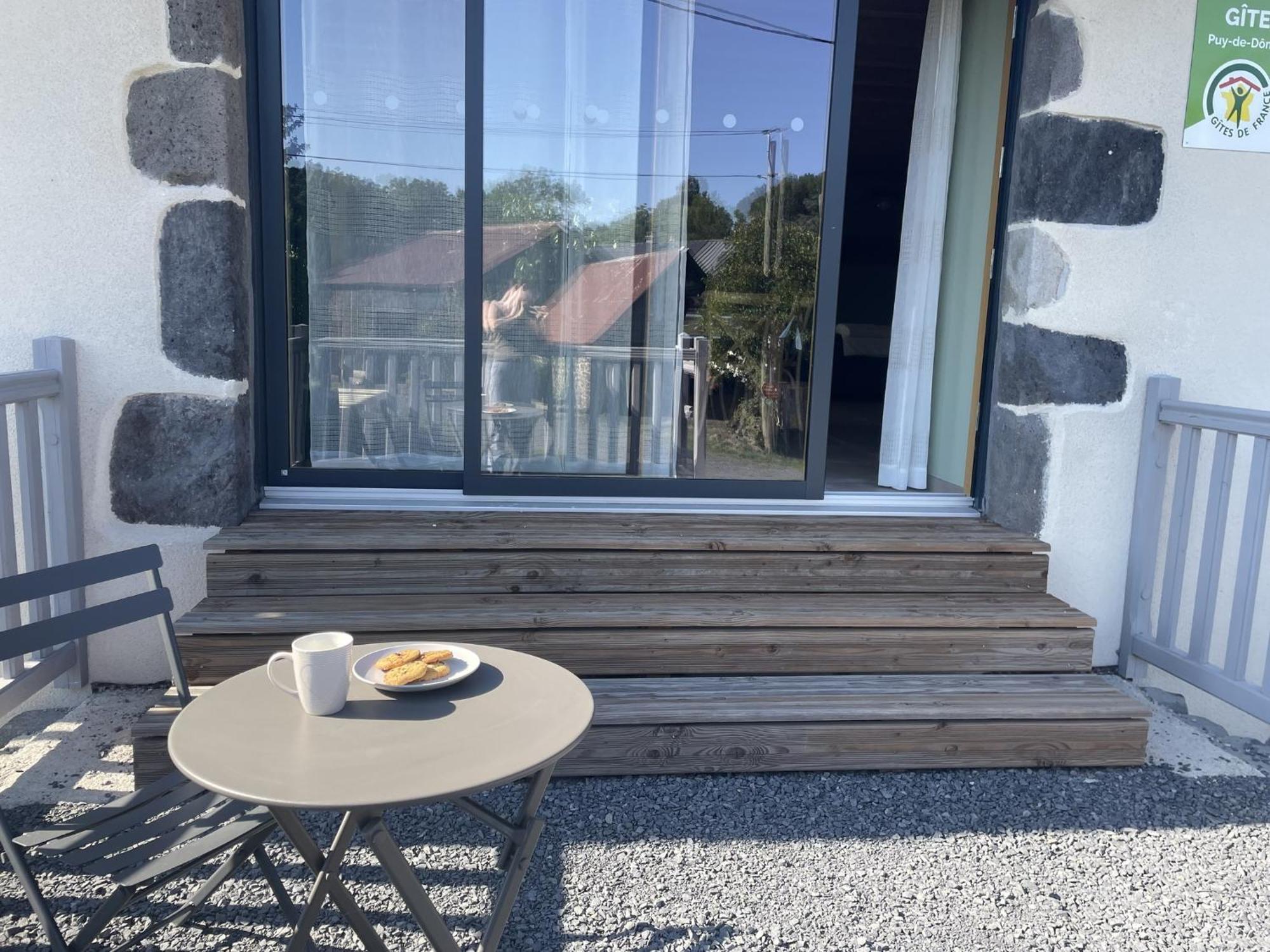 Gite Des Pierres De Barme Olby Exterior photo